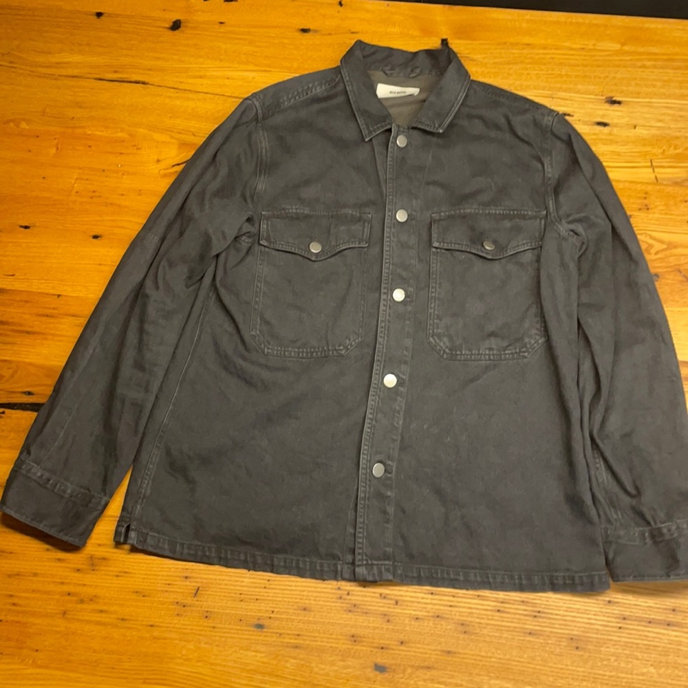 Field jacket/heavy denim over shirt
